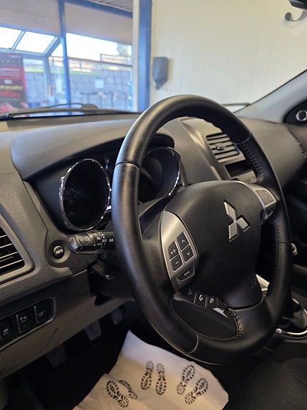 Mitsubishi ASX 12 of 29