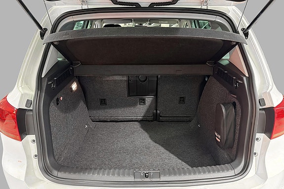 Volkswagen Tiguan 17 of 17
