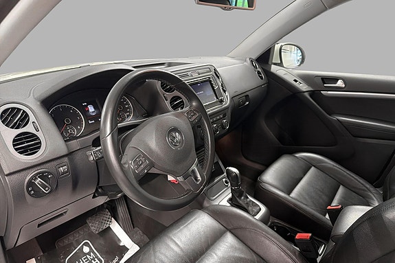 Volkswagen Tiguan 10 of 17