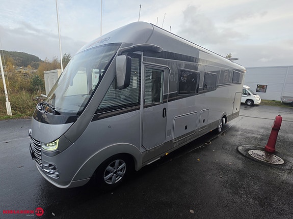 Carthago Chic S-Plus I 64 QB // Iveco // Alde // Toalett tank // Hyrauliske labber 3 of 30