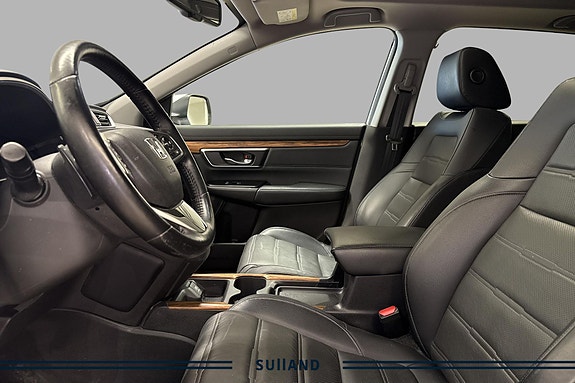 Honda CR-V 10 of 23