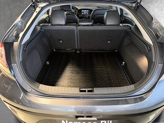 Hyundai IONIQ 20 of 20
