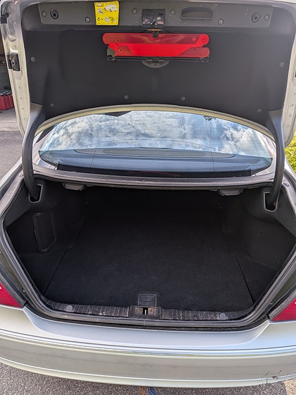 Mercedes-Benz E220 d 8 of 19