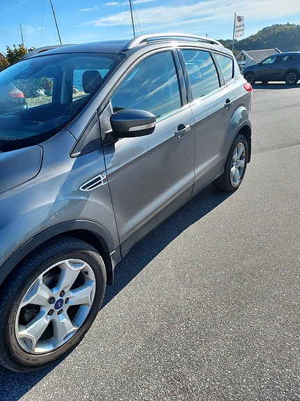 Ford Kuga 6 of 16