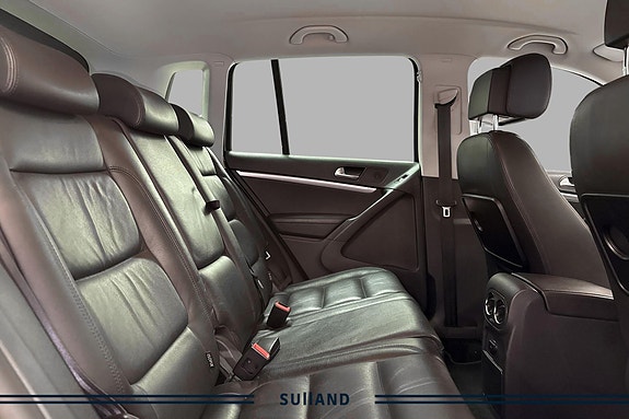 Volkswagen Tiguan 16 of 23