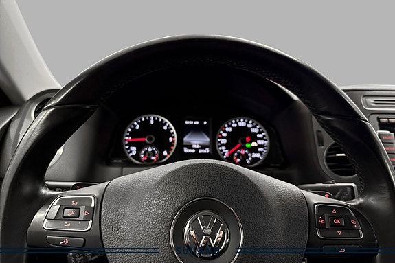 Volkswagen Tiguan 11 of 23