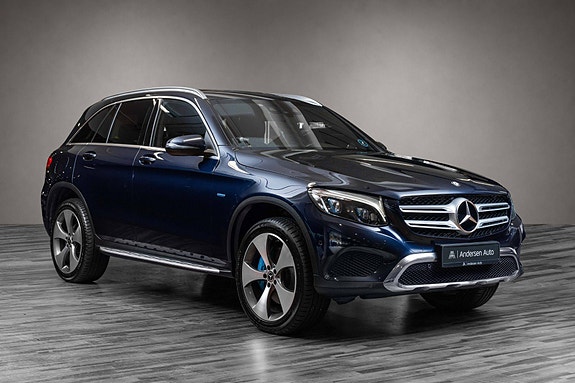 Mercedes-Benz GLC350 e 7 of 26