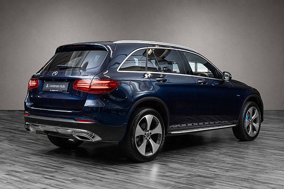 Mercedes-Benz GLC350 e 5 of 26