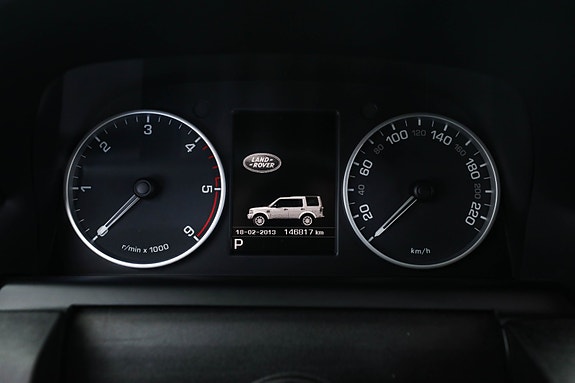 Land Rover Discovery 4 28 of 30