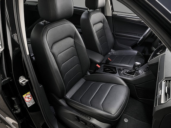 Volkswagen Tiguan 21 of 29
