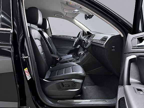 Volkswagen Tiguan 20 of 29