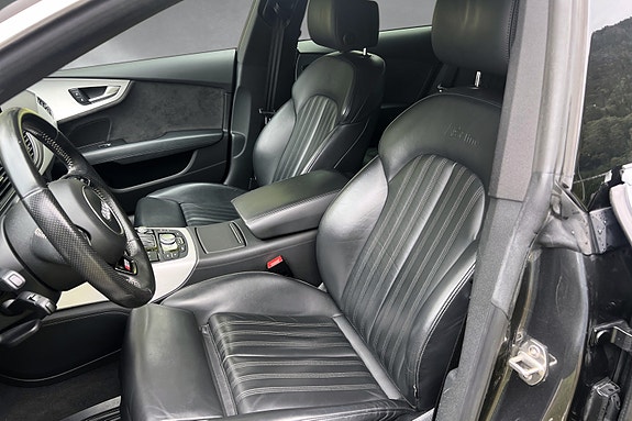 Audi A7 12 of 30