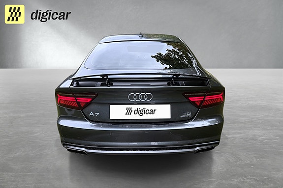 Audi A7 5 of 30