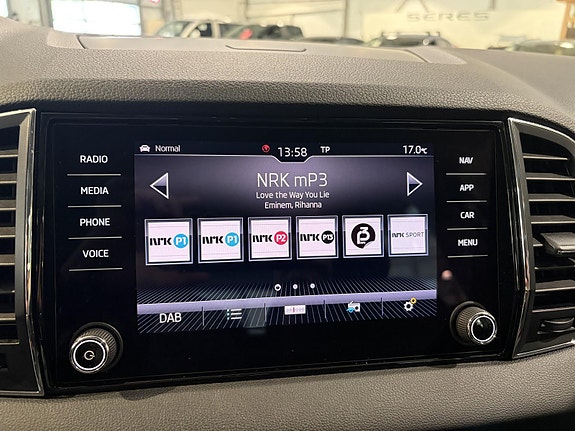 Skoda Karoq 25 of 29
