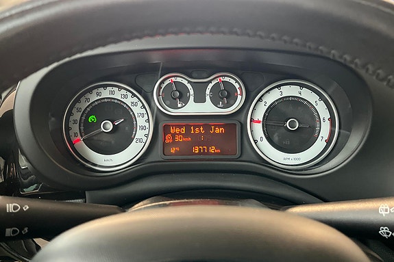 Fiat 500L 10 of 24