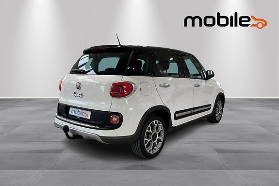 Fiat 500L 3 of 24