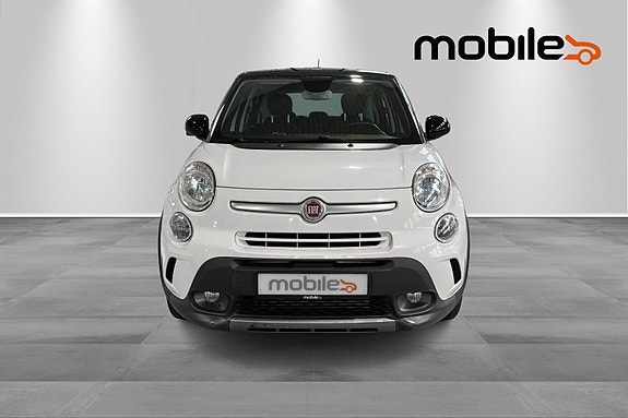 Fiat 500L 18 of 24