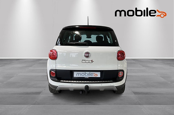 Fiat 500L 4 of 24