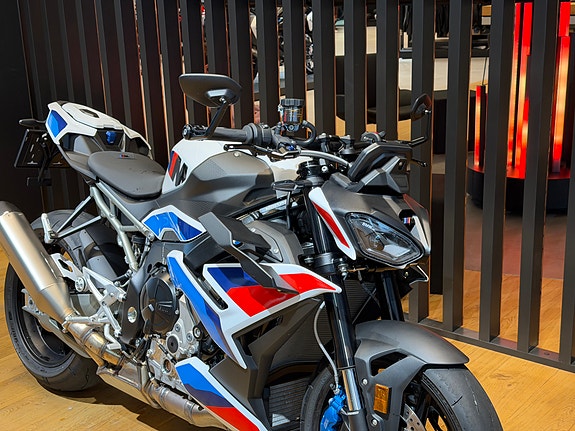 BMW M 1000 R - Demokupp! 4 of 9
