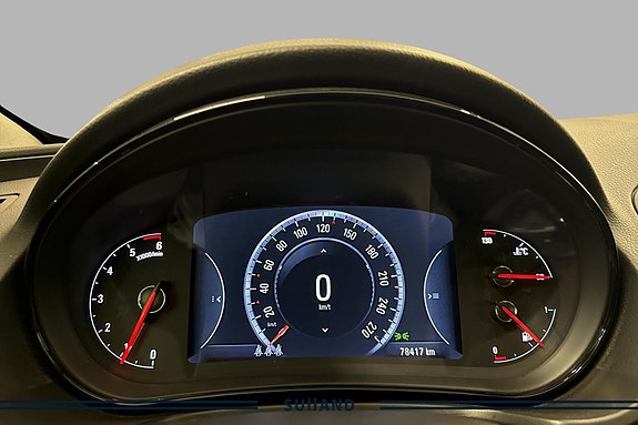 Opel Insignia 11 of 24