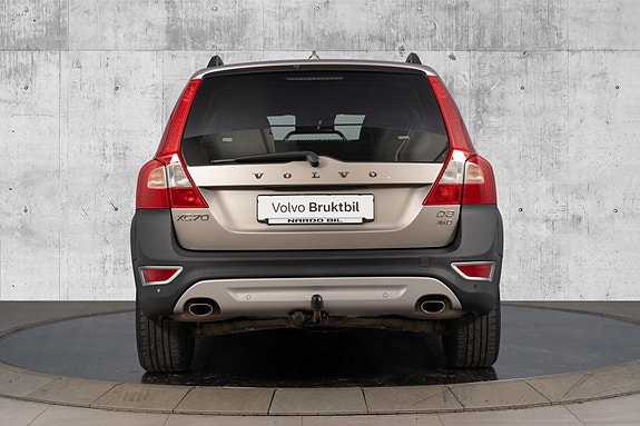 Volvo XC70 9 of 30