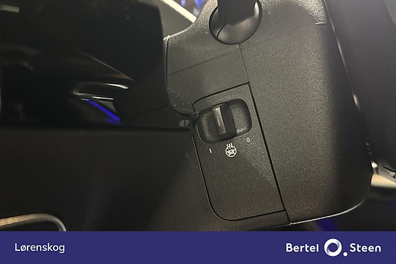 Mercedes-Benz EQA300 16 of 28