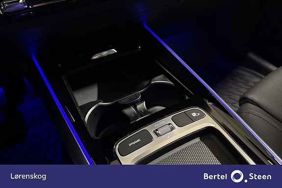 Mercedes-Benz EQA300 24 of 28