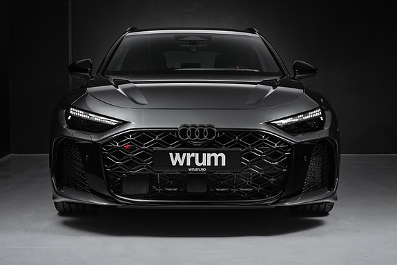 Audi RS5 7 of 30