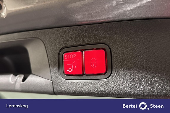 Mercedes-Benz EQA300 29 of 30