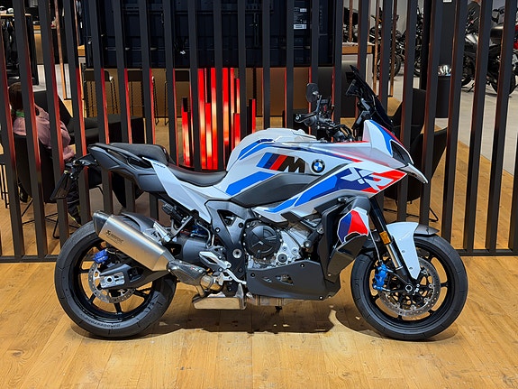 BMW M 1000 XR - Demokupp! 2 of 10