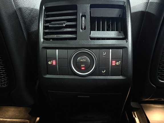Mercedes-Benz GLS350 d 24 of 27