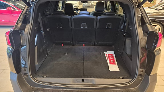 Peugeot 5008 24 of 24