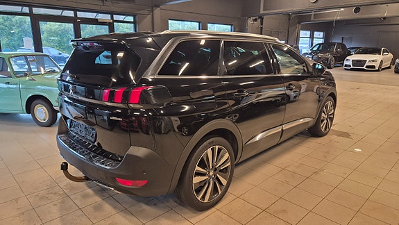 Peugeot 5008 5 of 24