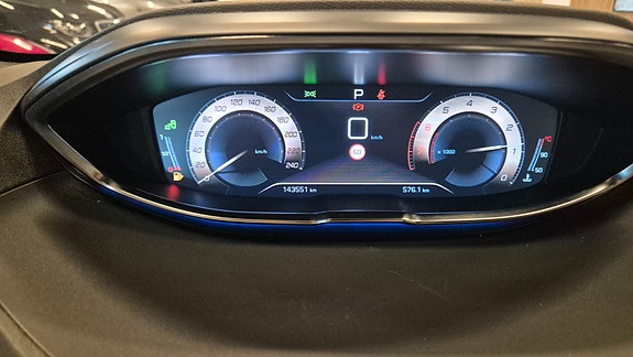 Peugeot 5008 12 of 24