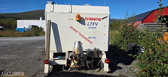 Andre Falköping C-7 LTFV kasse-strøer / sandspreder. Krokramme. 5 of 24