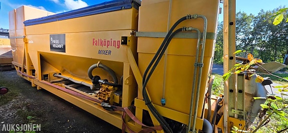 Andre 2019 Falköping CLC-647 salt/kombispreder, 8,2 / 4,0 m³, 2 100 kg 3 of 30