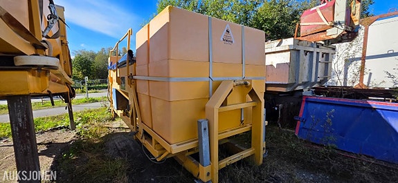 Andre 2019 Falköping CLC-647 salt/kombispreder, 8,2 / 4,0 m³, 2 100 kg 8 of 30