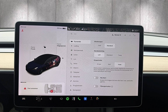 Tesla Model 3 23 of 26