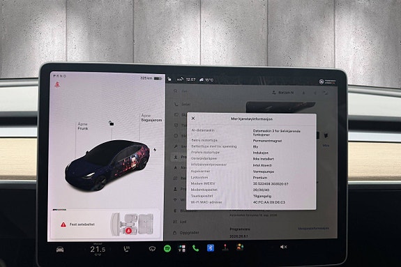 Tesla Model 3 22 of 26