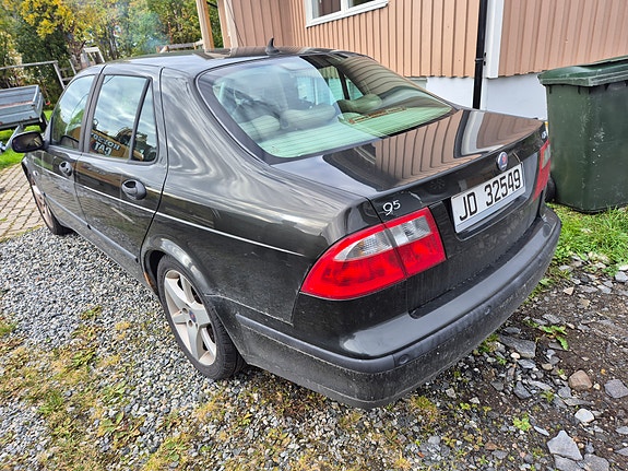 Saab 9-5 5 of 14