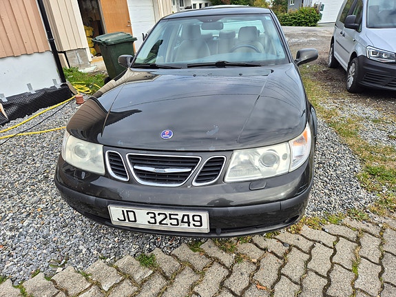 Saab 9-5 2 of 14
