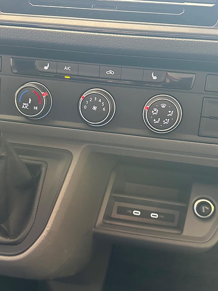 Volkswagen Crafter 19 of 30