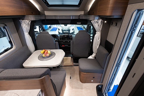 Hymer B-MC-T 680 | Alde | dobbel bunn | solcelle&lithium; 27 of 30