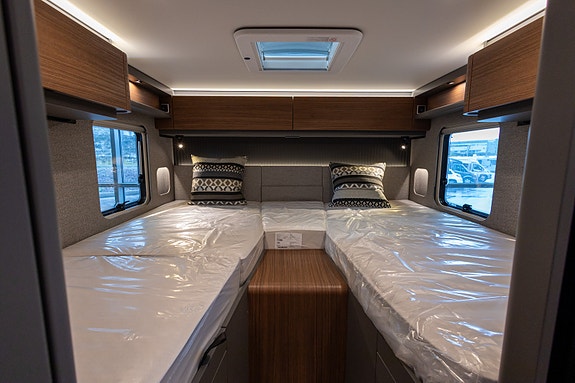 Hymer B-MC-T 680 | Alde | dobbel bunn | solcelle&lithium; 14 of 30
