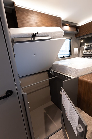 Hymer B-MC-T 680 | Alde | dobbel bunn | solcelle&lithium; 17 of 30