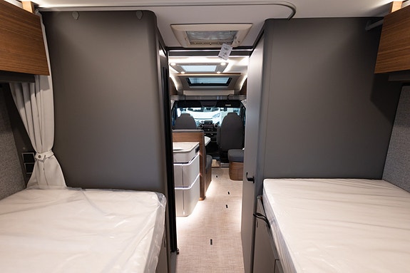 Hymer B-MC-T 680 | Alde | dobbel bunn | solcelle&lithium; 18 of 30