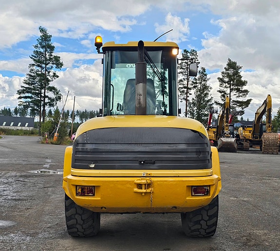 Volvo L45B-TP, 2001 Mod, 7164 timer, hydrauliske pallegafler, BM/HK-feste 4 of 30