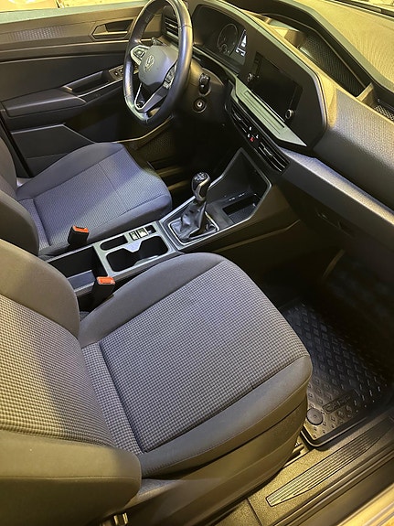 Volkswagen Caddy 12 of 30