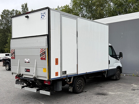 Iveco 7 of 19