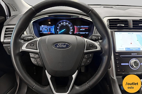 Ford Mondeo 16 of 27